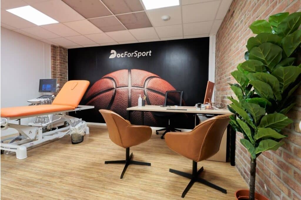 salle consultation cabinet medical centre docforsport